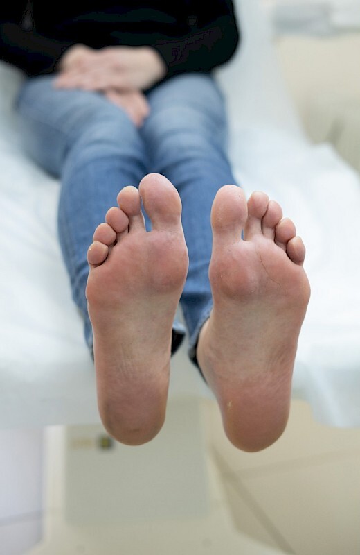 Медичний педикюр 5 косметологія у Івано-Франківську FineLine до медичного педикюру